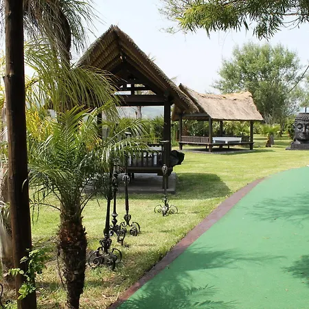 ホテル Copacabana タリファ